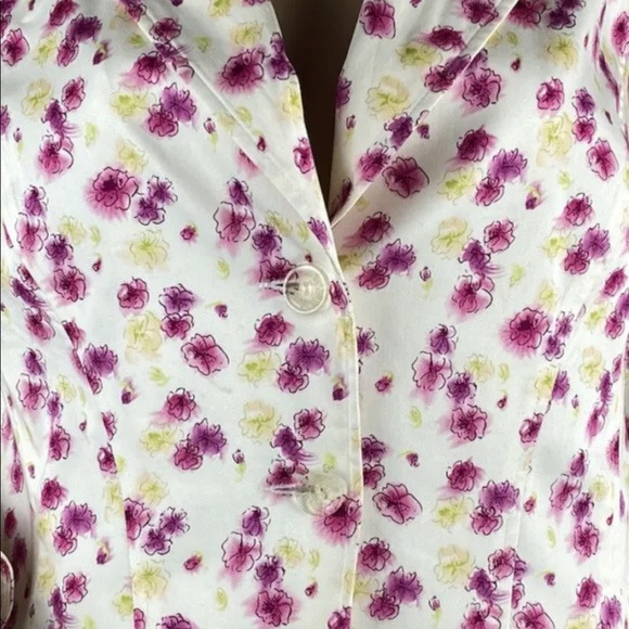 Nicole Miller Floral Jacket 🌺 - Picture 7 of 12